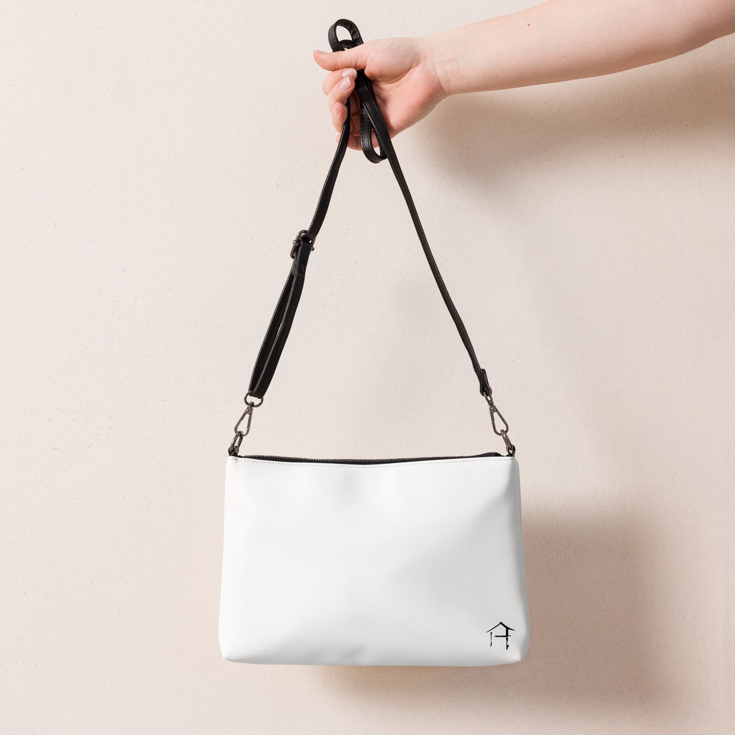 St. Sage crossbody bag